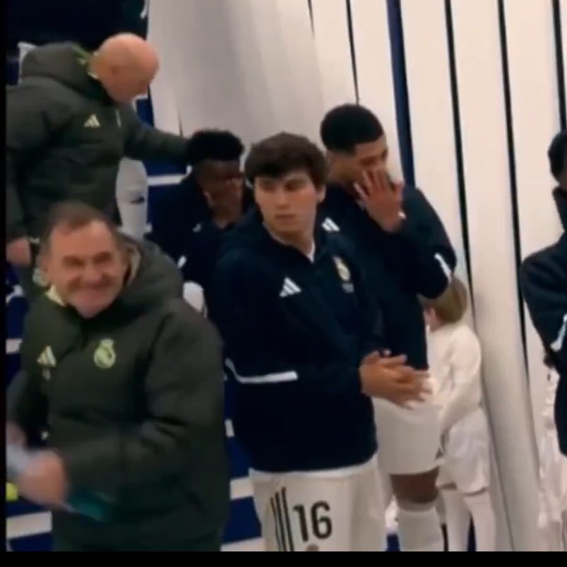 صافرات استهجان جماهير ريال مدريد تُبكي فينيسيوس داخل ممر اللاعبين قبل لقاء ليفانتي في الليجا