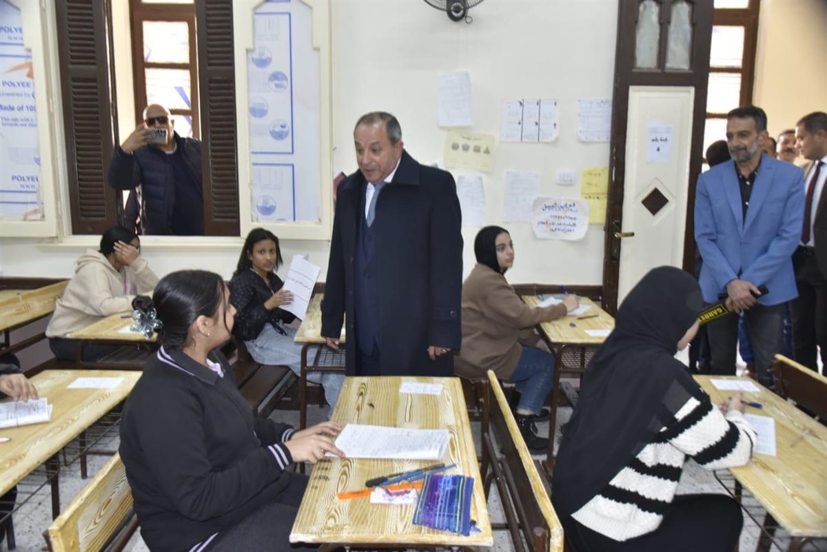 محافظ بورسعيد 