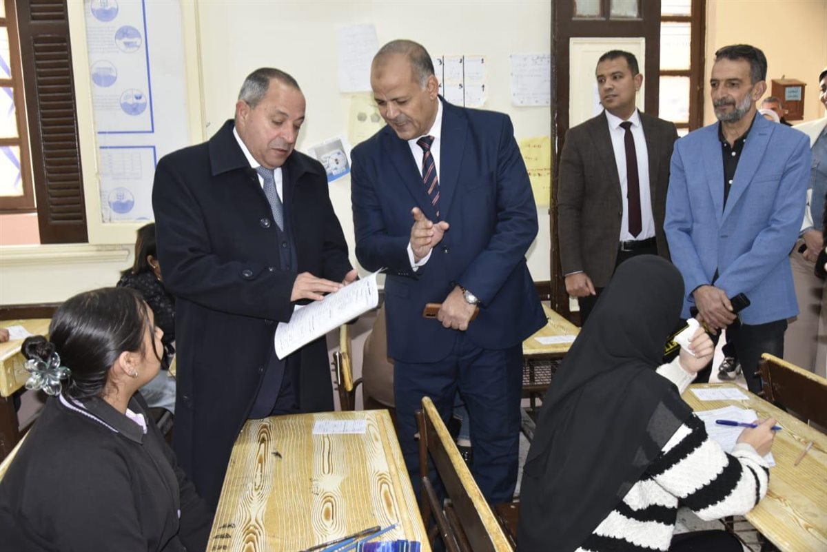 محافظ بورسعيد 