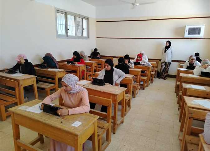 طلاب