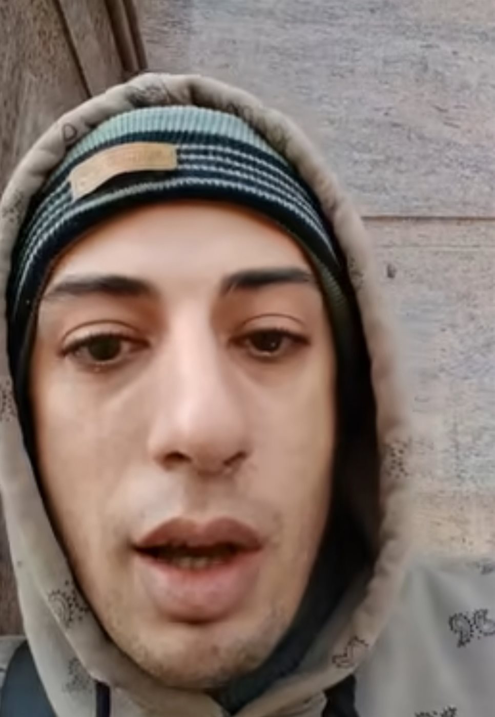 &nbsp;جزء من فيديو الشاب&nbsp;