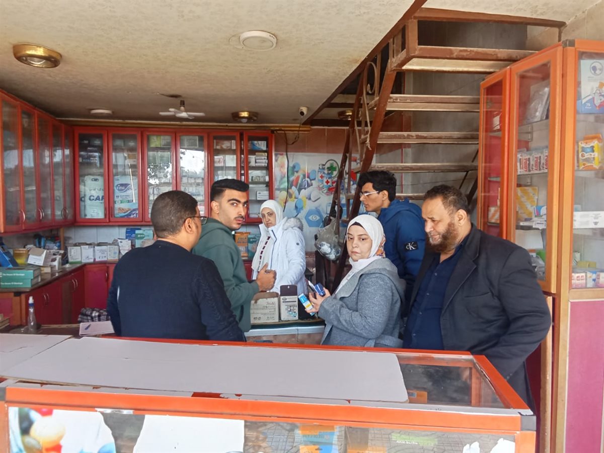 تموين الفيوم يضبط أدوية مهربة ومغشوشة ويغلق صيدليتين بأبشواي وسنورس