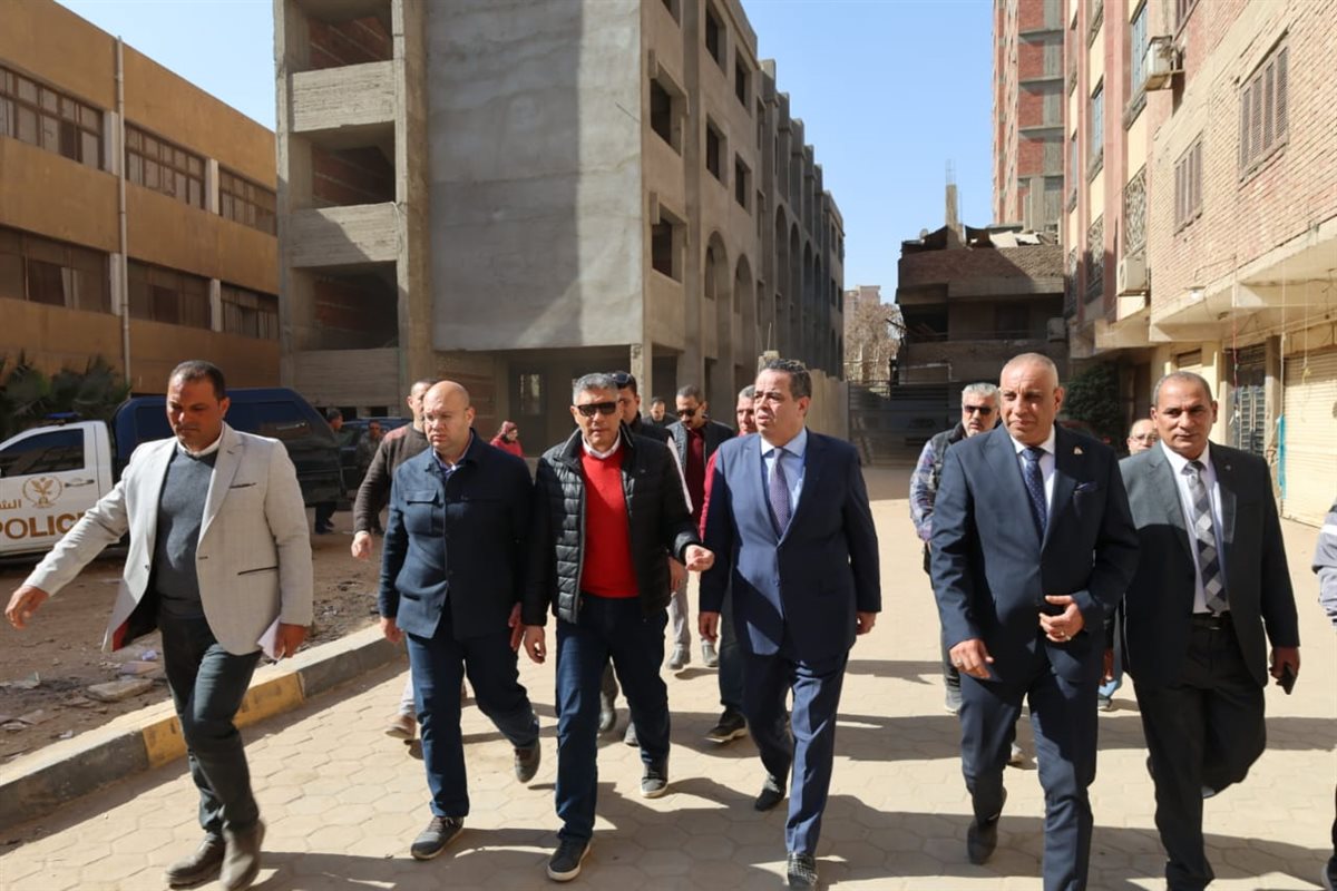 &nbsp;تطوير ورصف طريق جسر المنوات بالحوامدية&nbsp;