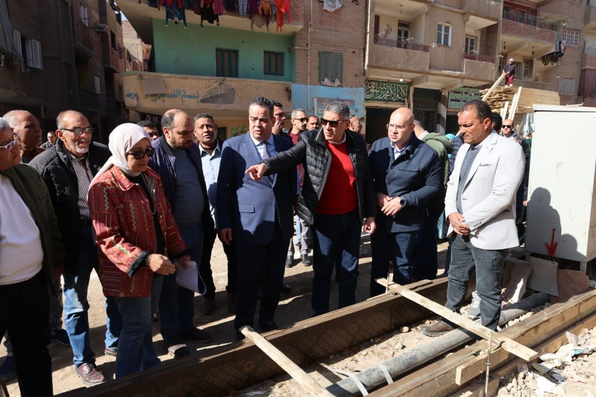 &nbsp;تطوير ورصف طريق جسر المنوات بالحوامدية&nbsp;