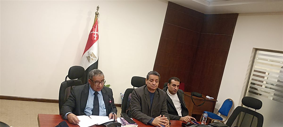 الندوة