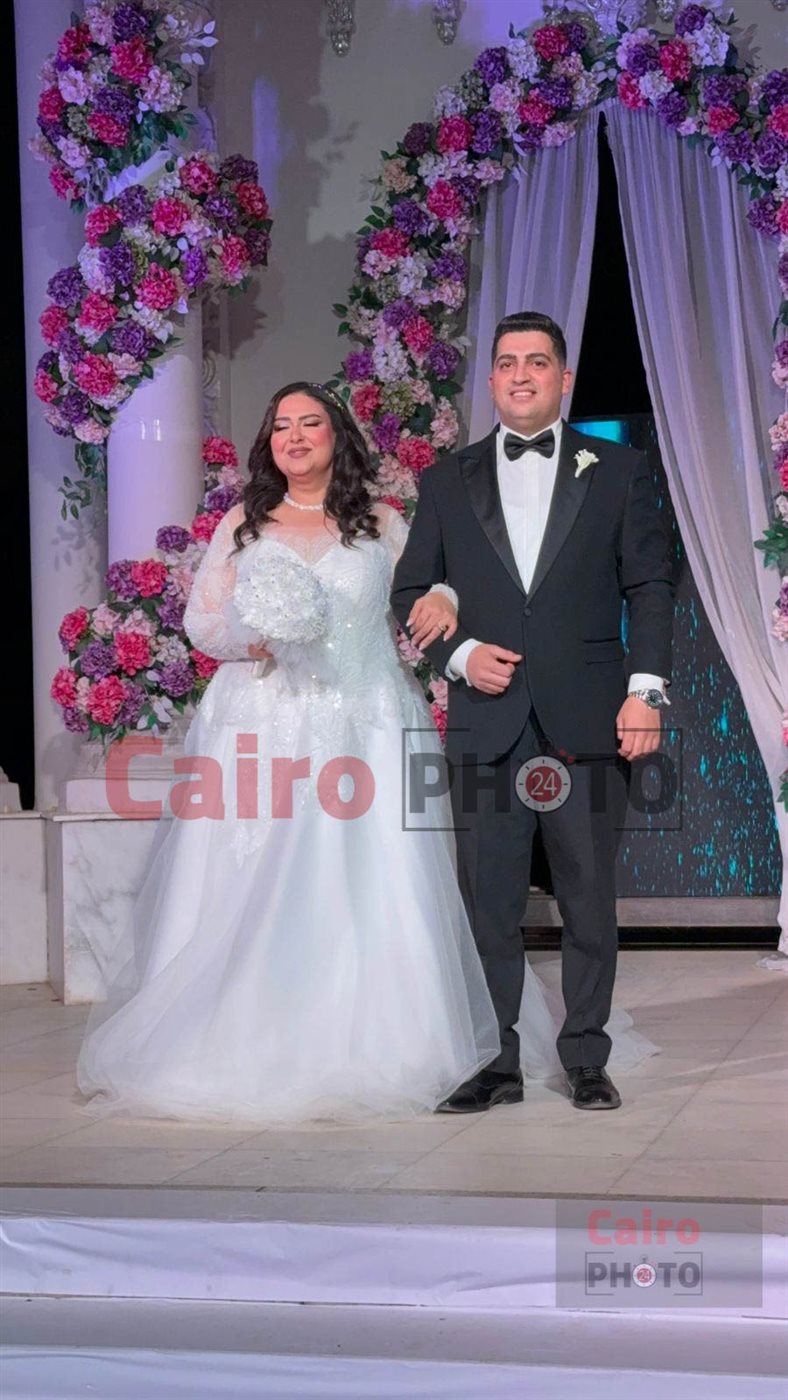 &nbsp;الصورة الأولى من حفل زفاف الفنانة دعاء رجب