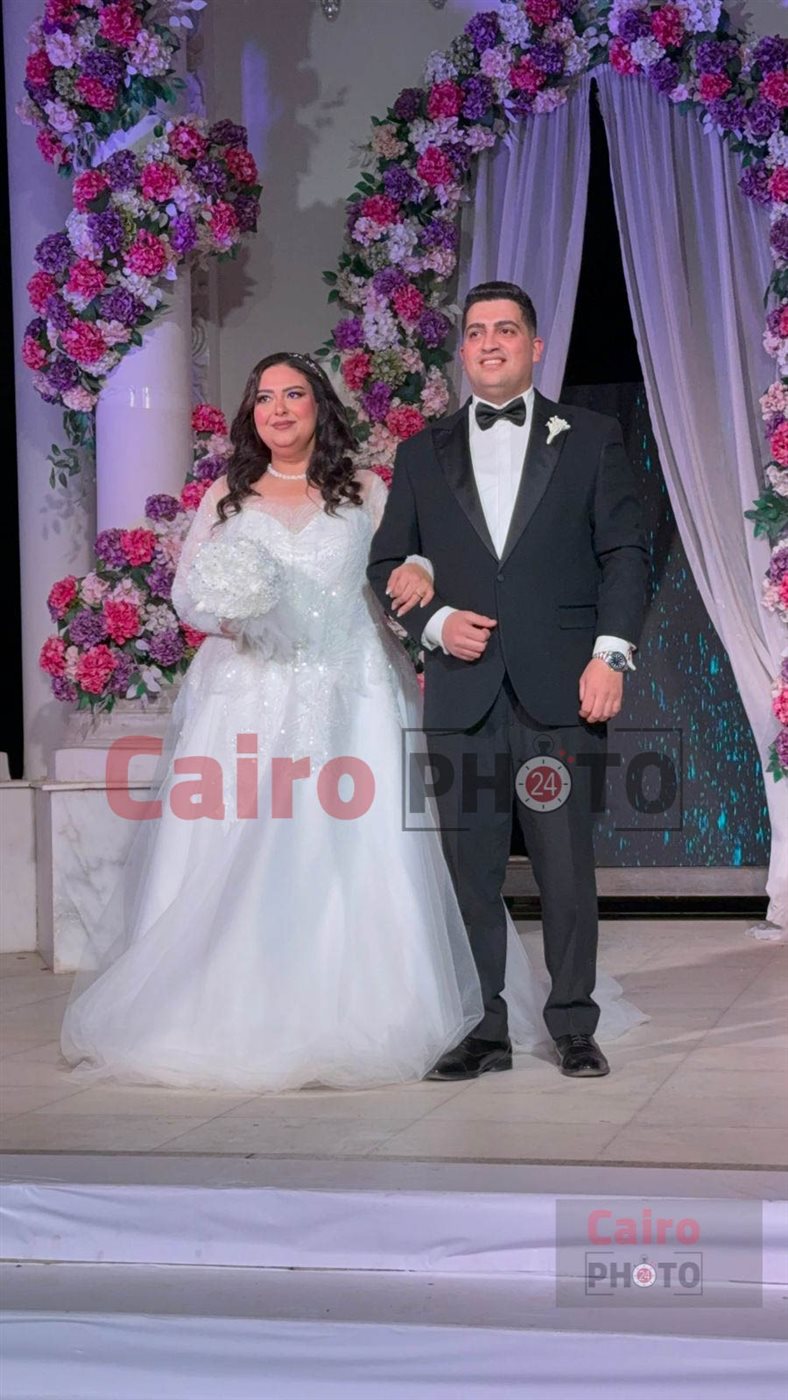 &nbsp;الصورة الأولى من حفل زفاف الفنانة دعاء رجب