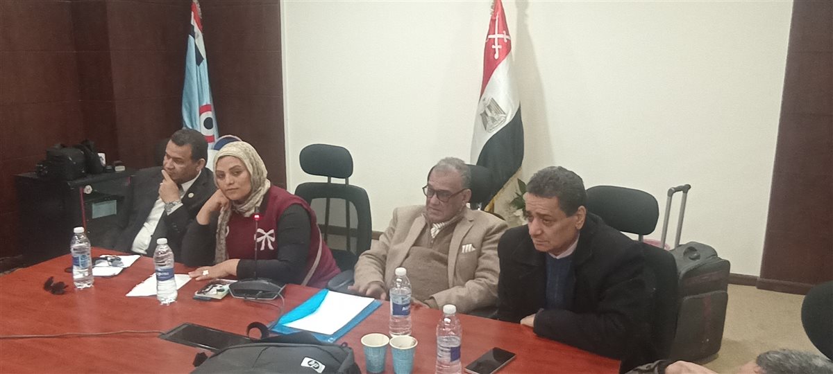 الندوة