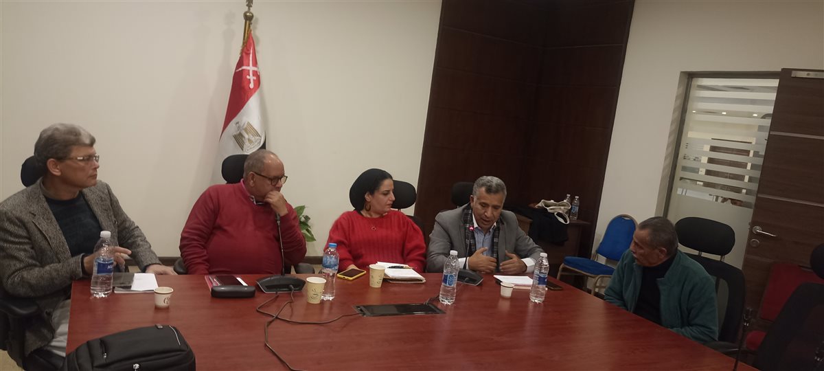 الندوة