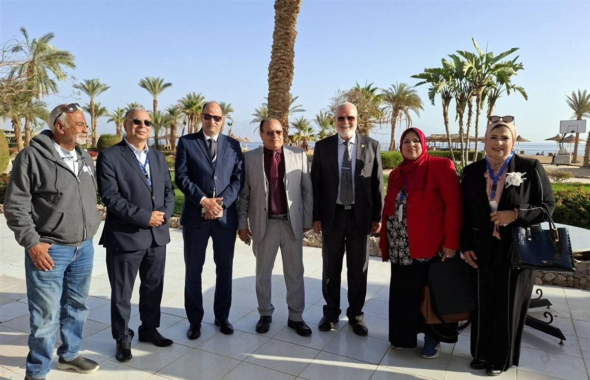 مؤتمر الفن وحوار الحضارات بنوييع