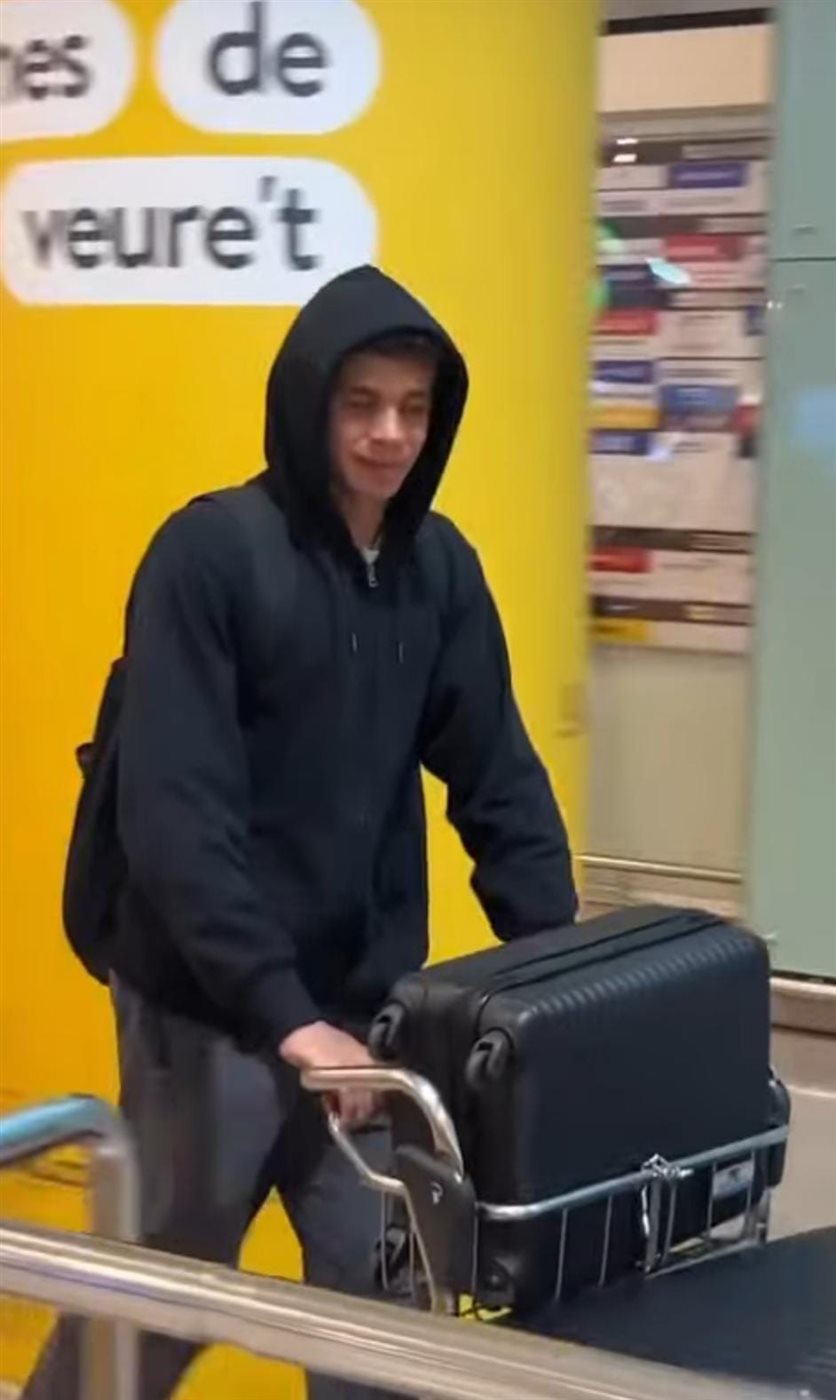 حمزة عبد الكريم&nbsp;
