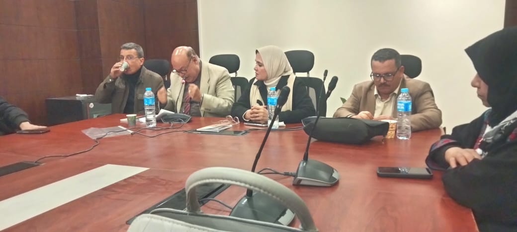 الندوة