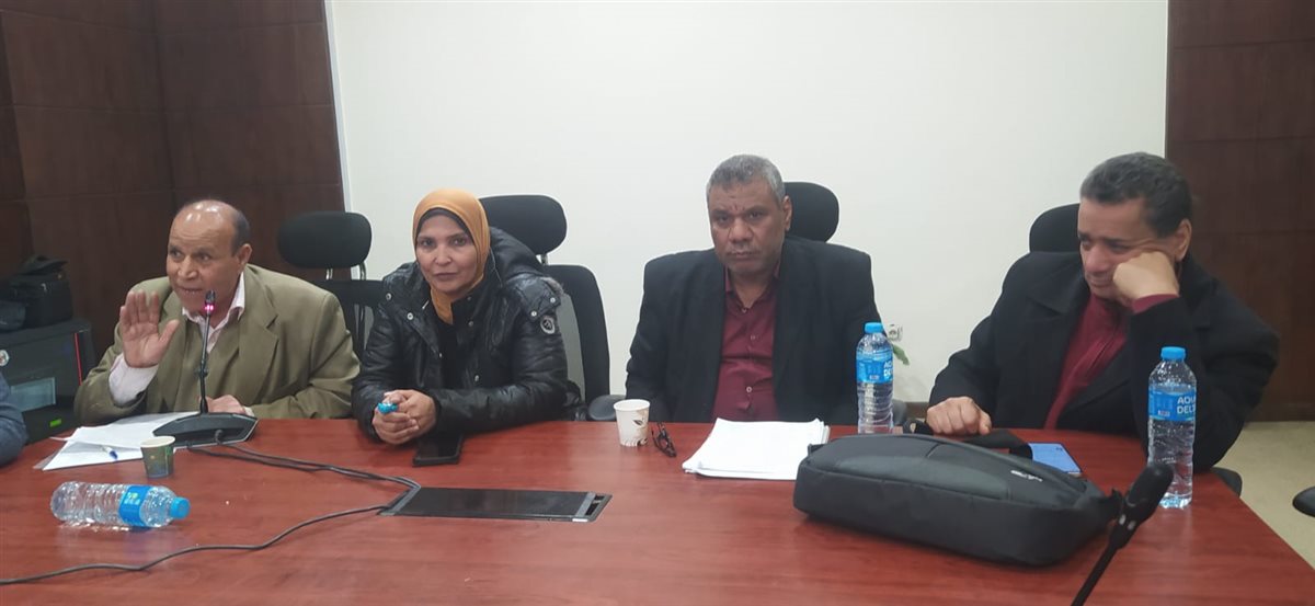 الندوة