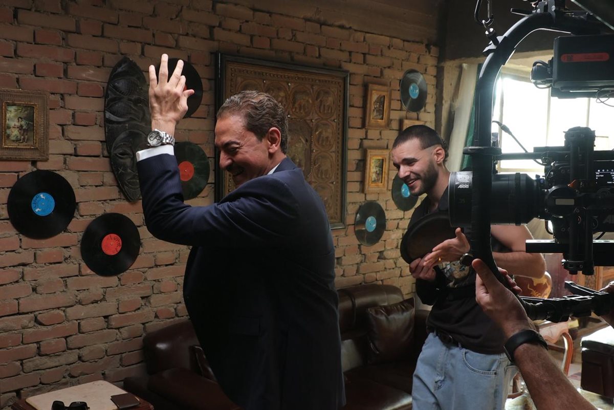 مسلسل بطل العالم