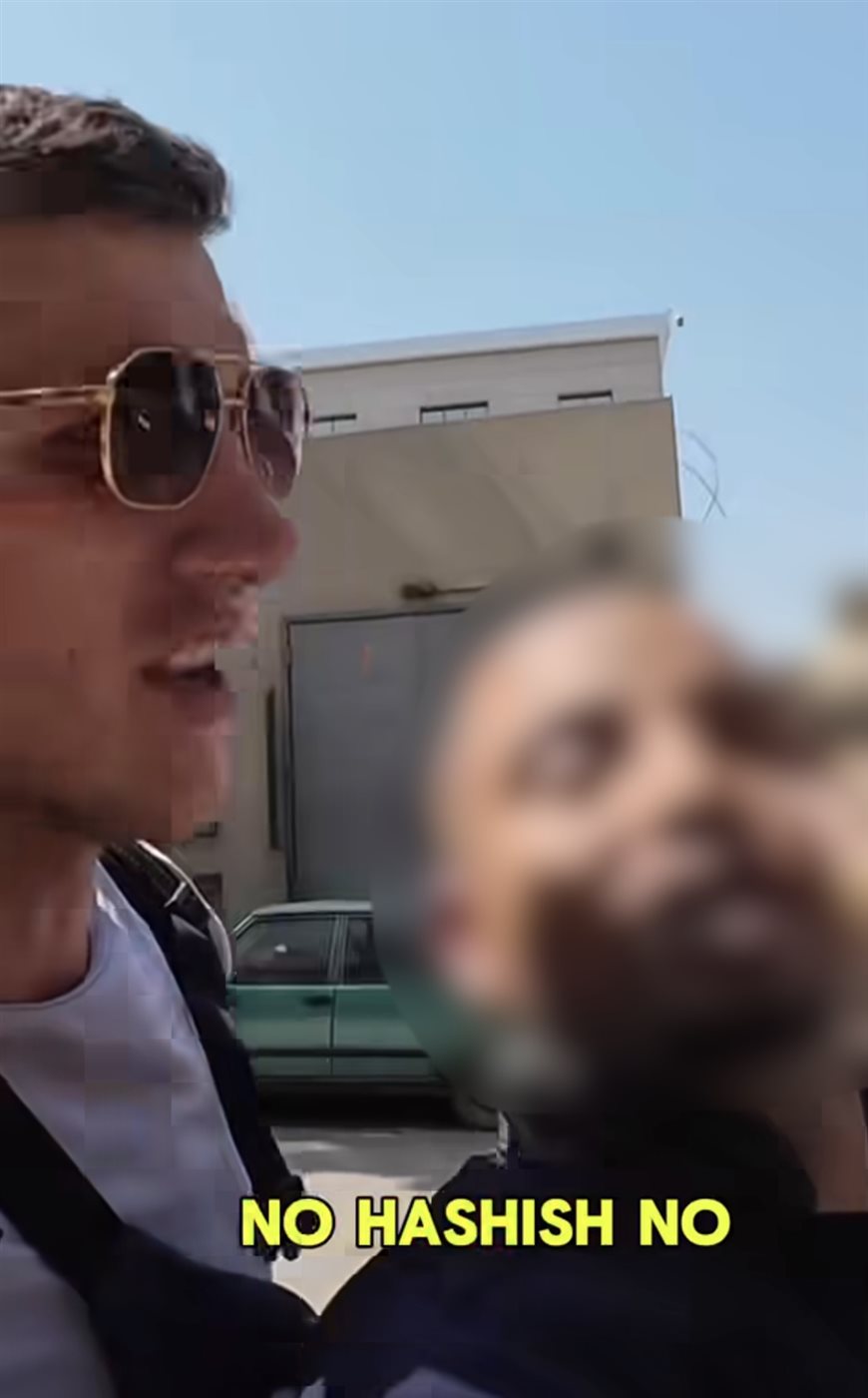 مقطع الفيديو للسائح بالأقصر عبر صفحتة على فيسبوك&nbsp;