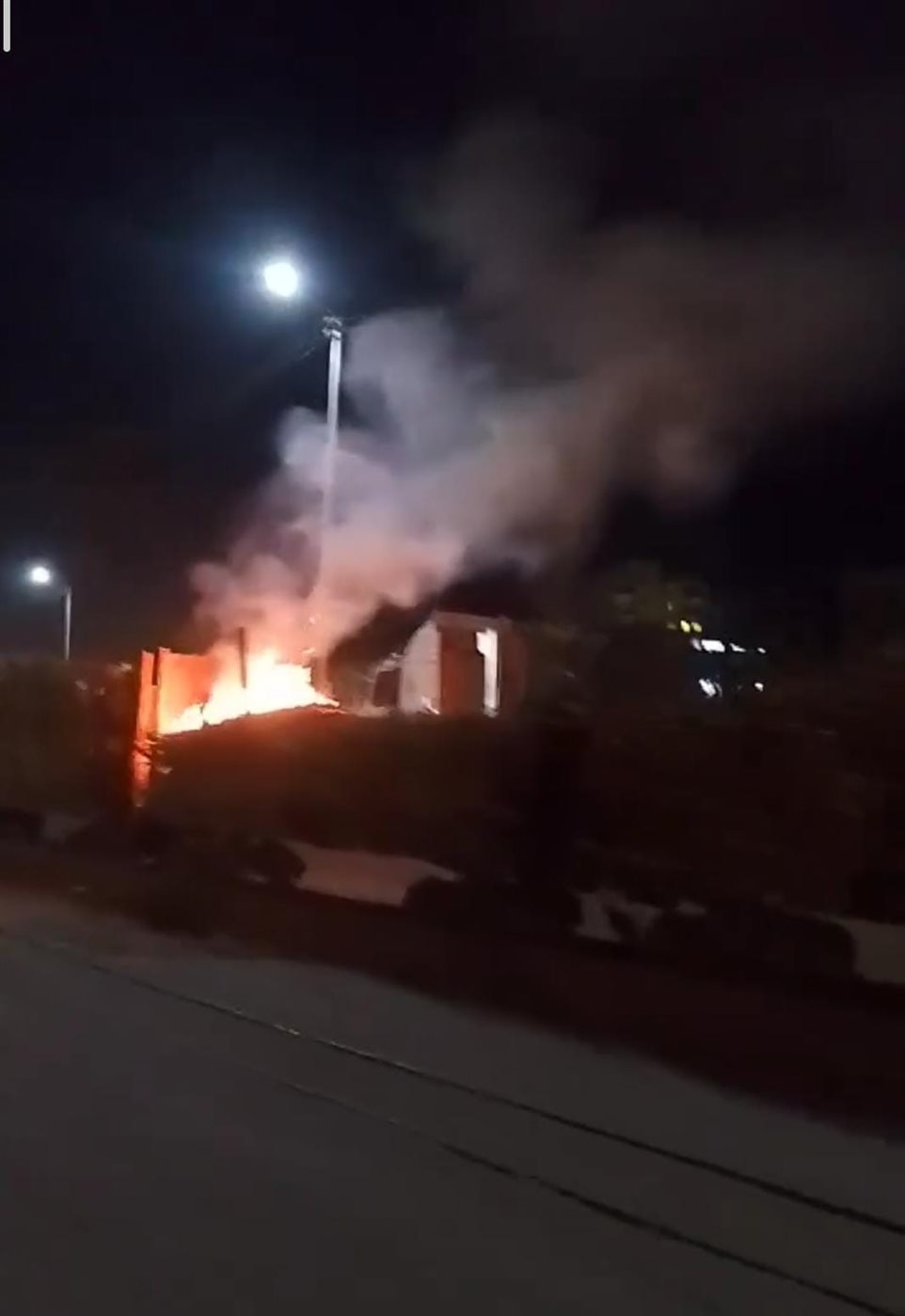 نشوب حريق في قطار قصب