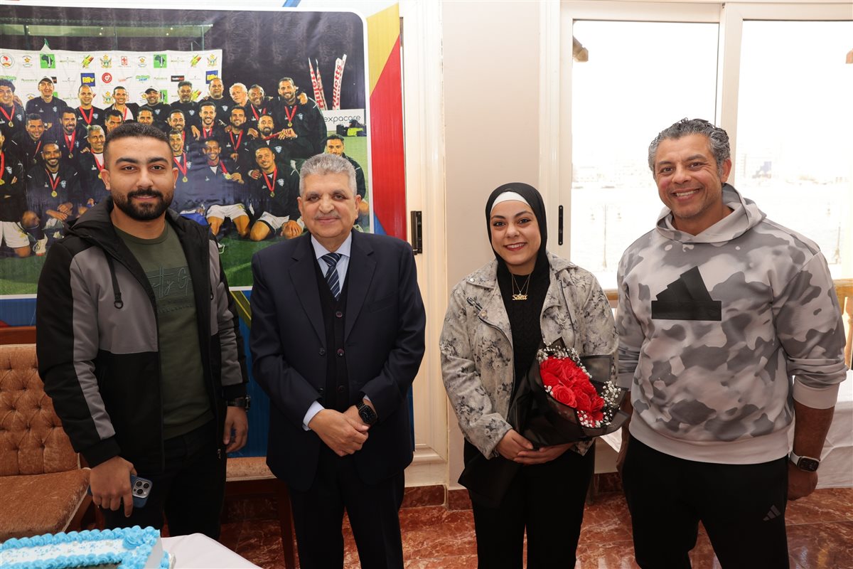الفريق أسامة ربيع 