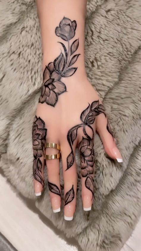 رسومات حنة بسيطة