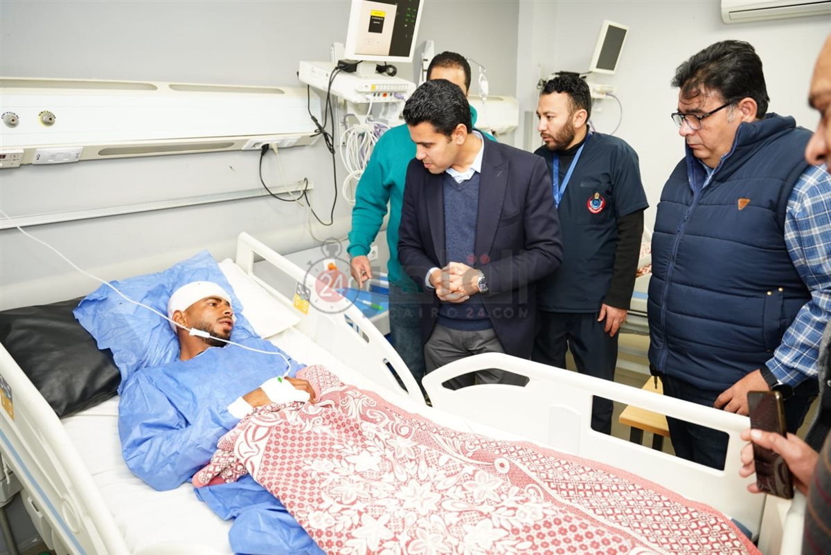 نائب محافظ مطروح يتفقد المصابين