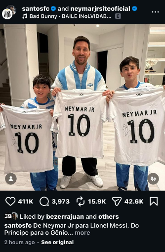 نيمار يرسل لـ ميسي وأبنائه قمصان سانتوس البرازيلي