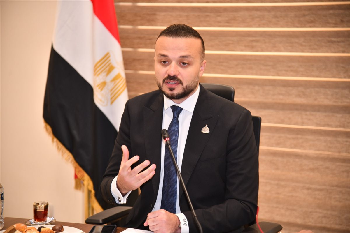 النائب محمد الجارحي في اجتماعات لجنة المشروعات المتوسطة&nbsp;