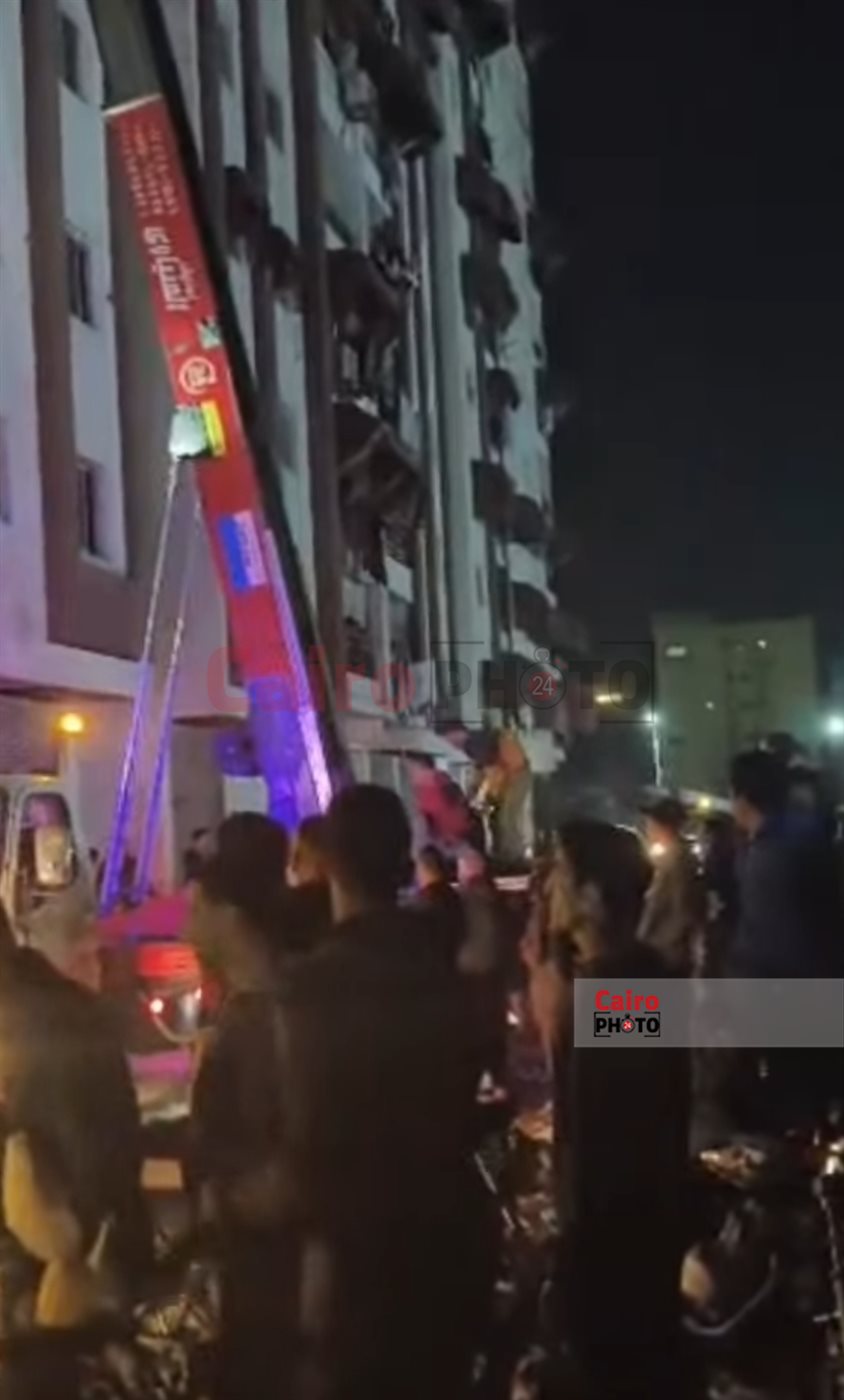 إجلاء السكان باستخدام الأوناش 
