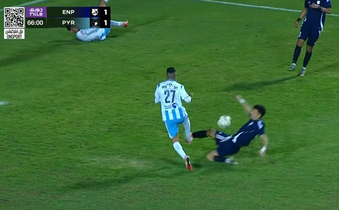 لعبة ركلة جزاء ناصر ماهر