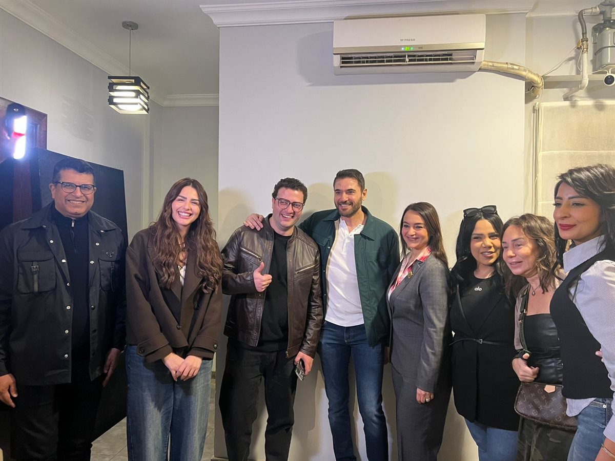 المؤلف أيمن سلامة وهنادي مهنا وشيماء سيف