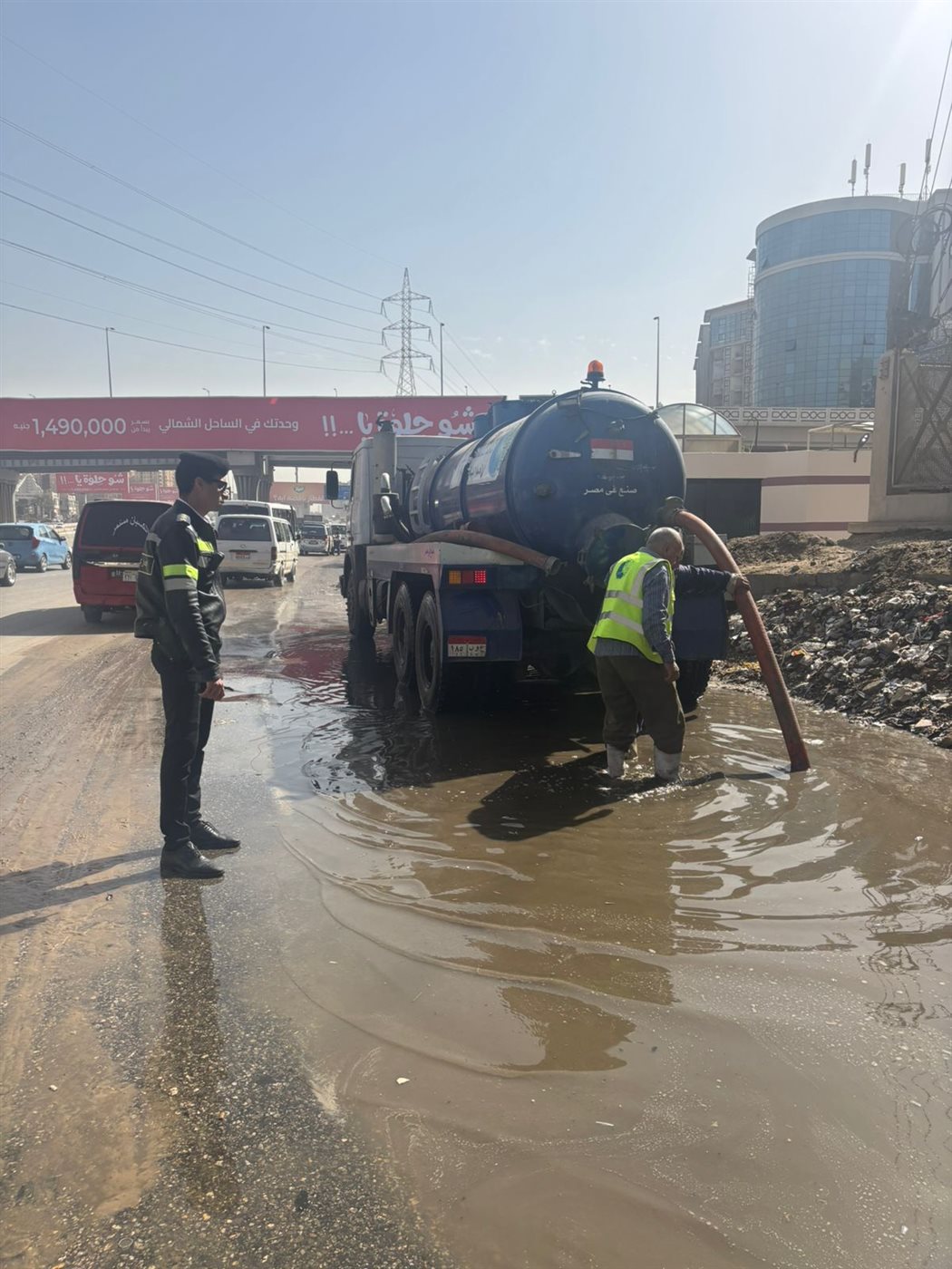 &nbsp;جهود مكثفة من رجال الإدارة العامة للمرور لتسيير حركة دائري المنيب