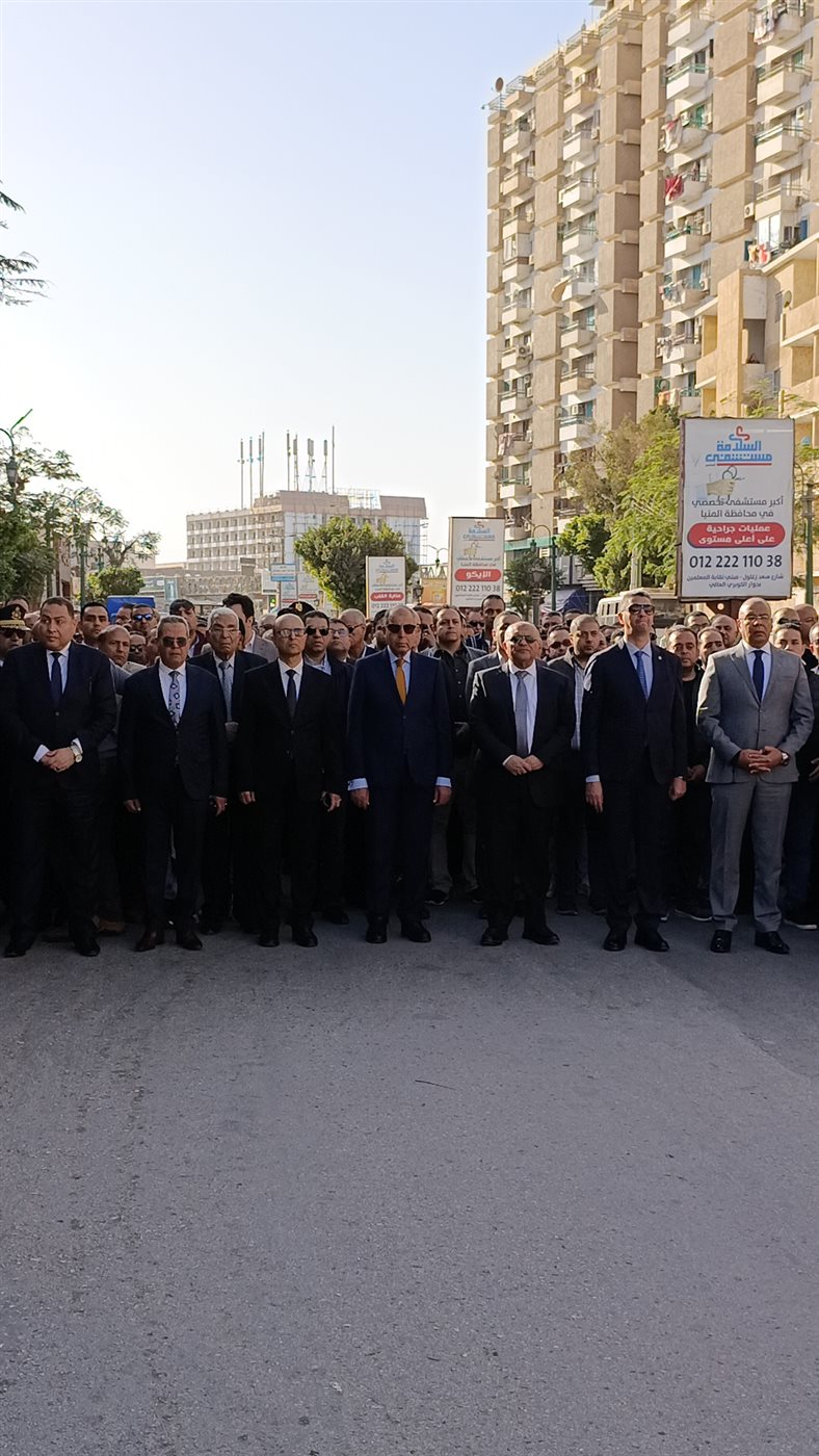 جنازة عسكرية مهيبة للواء مصطفى خليل