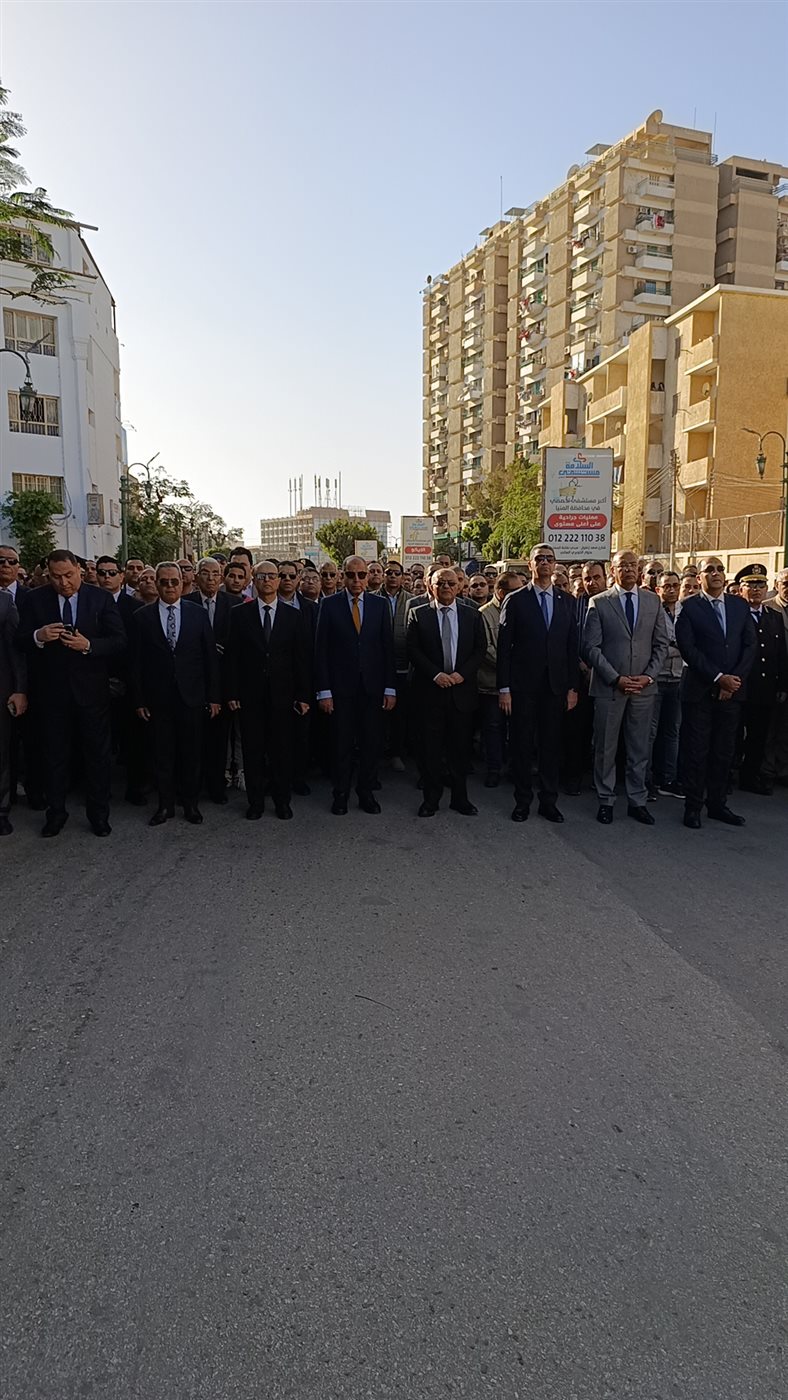 جنازة عسكرية مهيبة للواء مصطفى خليل