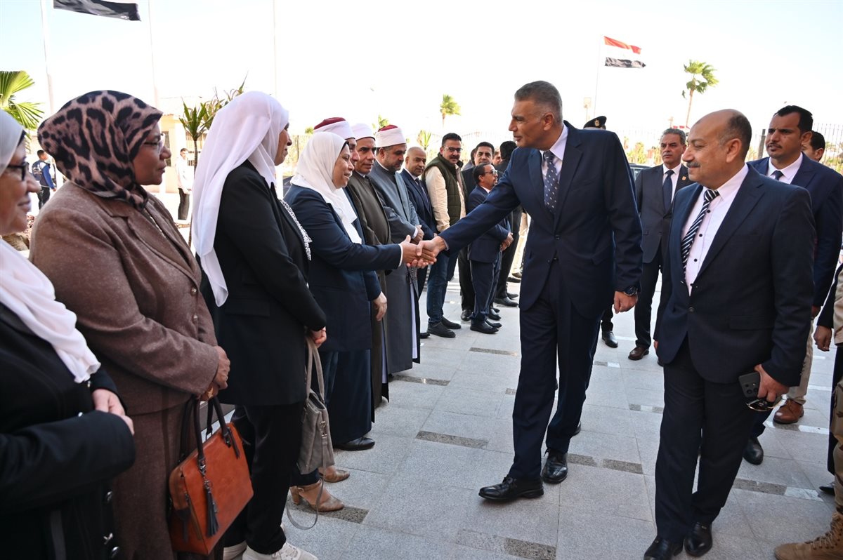 اللواء إسماعيل كمال محافظ جنوب سيناء 