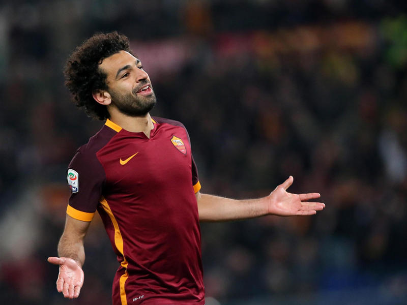 محمد صلاح رفقة روما
