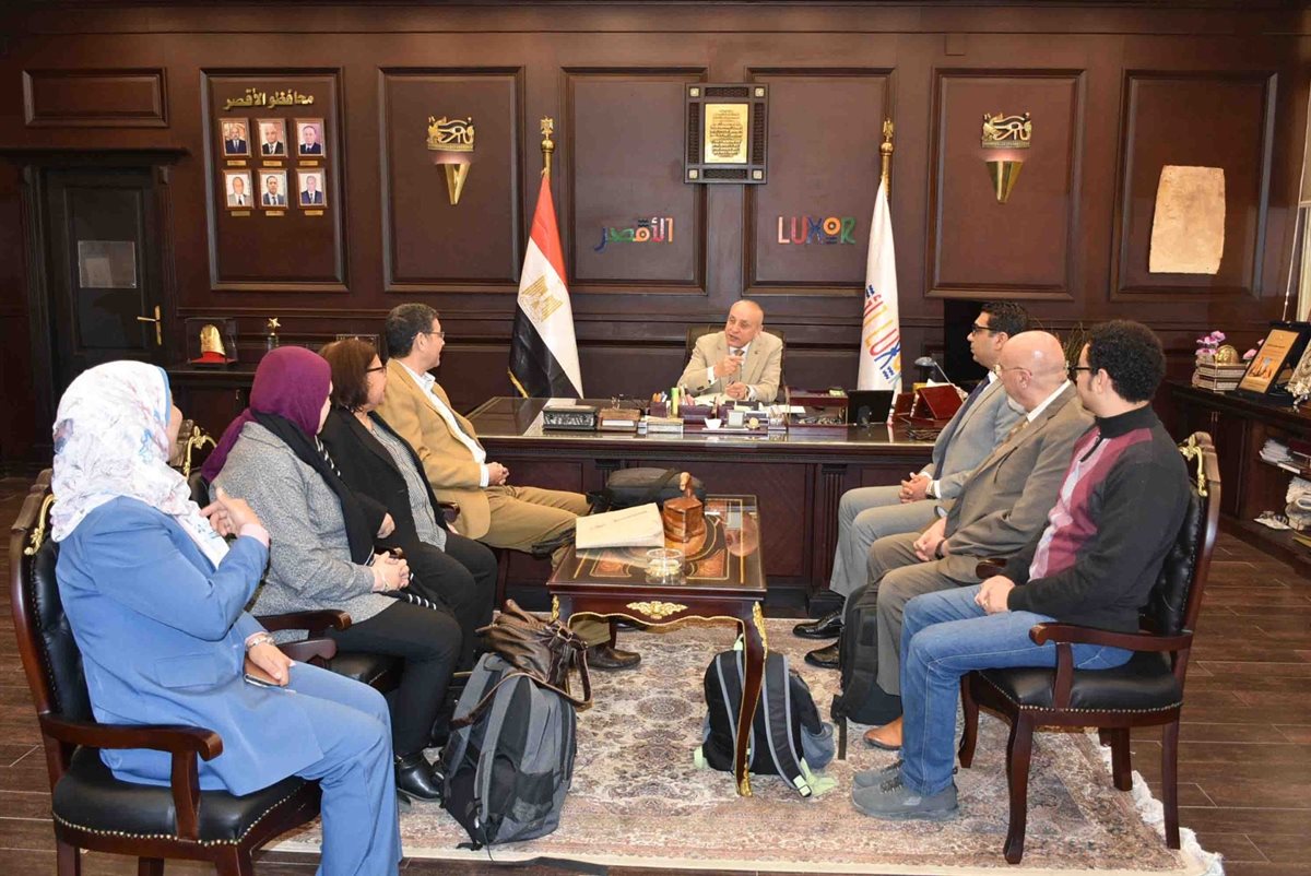 اجتماع محافظ الأقصر&nbsp;