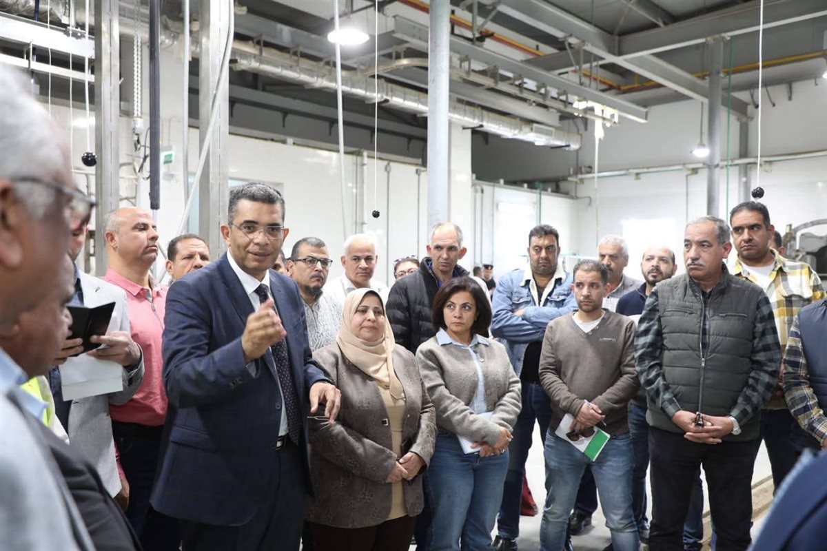 محافظ البحر الاحمر يتفقد المجزر الجديد 