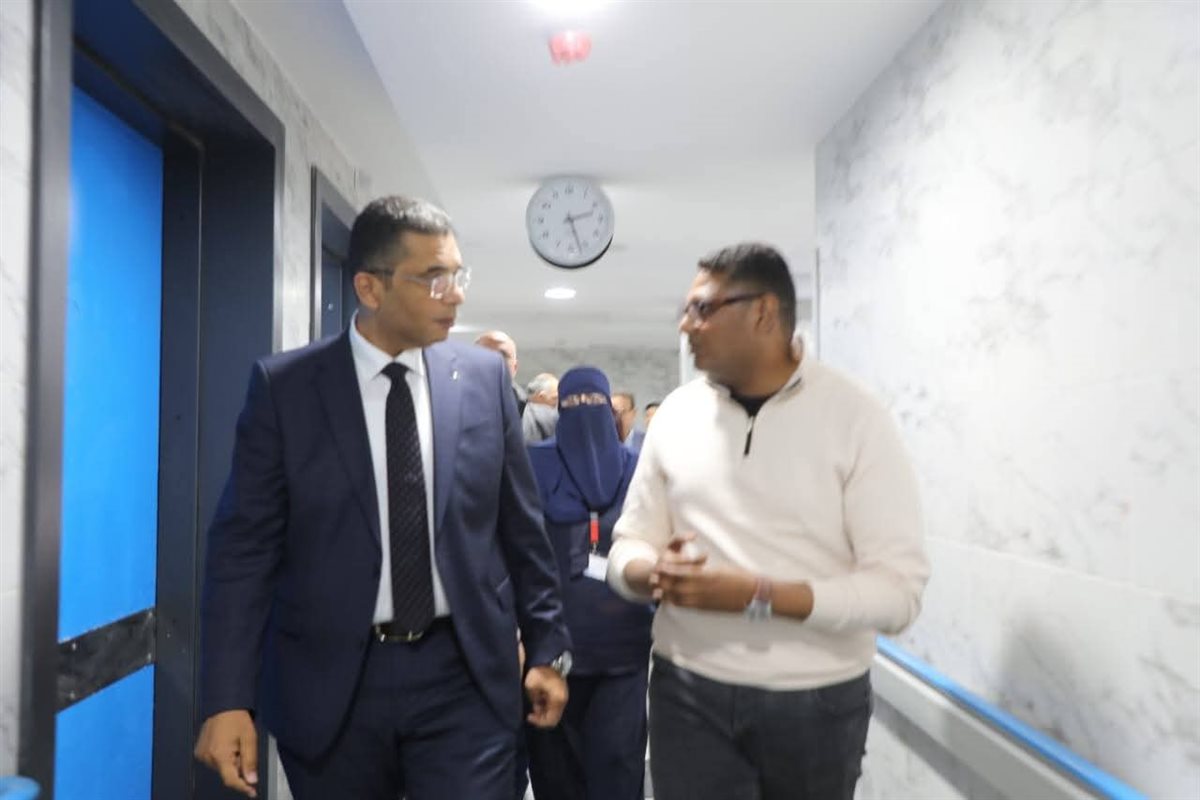 محافظ البحر الاحمر يتفقد مستشفى الغردقة العام 