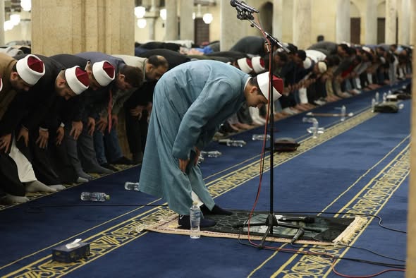 الطالب محمد رضا قابيل،