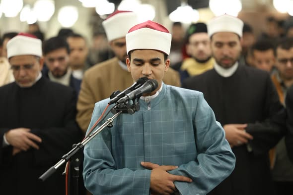 الطالب محمد رضا قابيل،