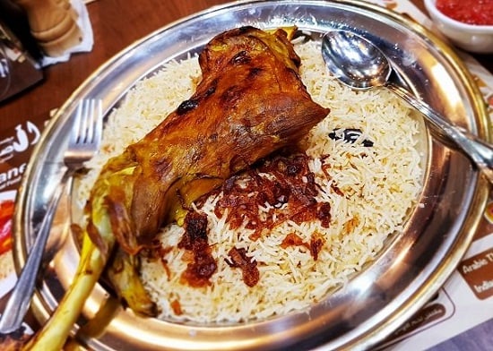 مكونات الحنيذ