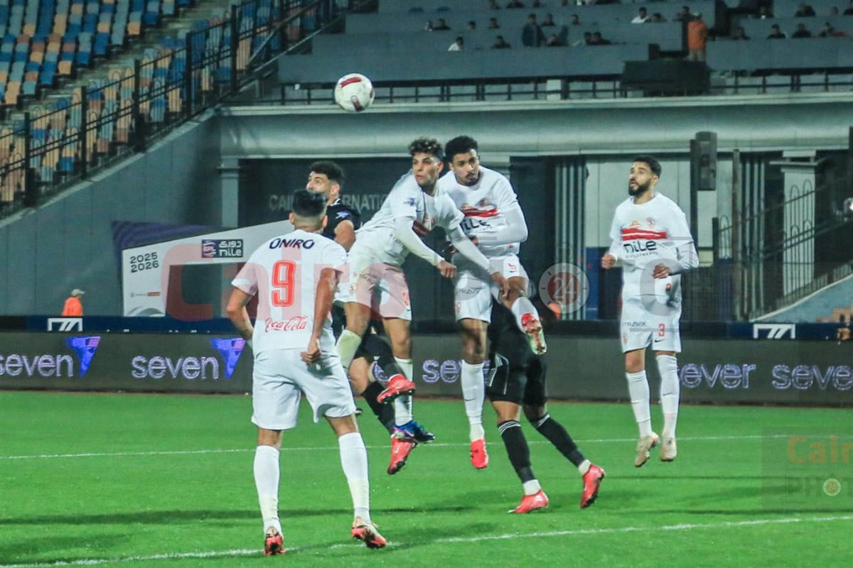 <strong>مباراة الزمالك وزد</strong>