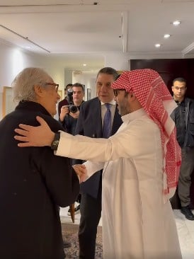 تركي آل الشيخ في زيارة لـ فاروق حسني بالقاهرة