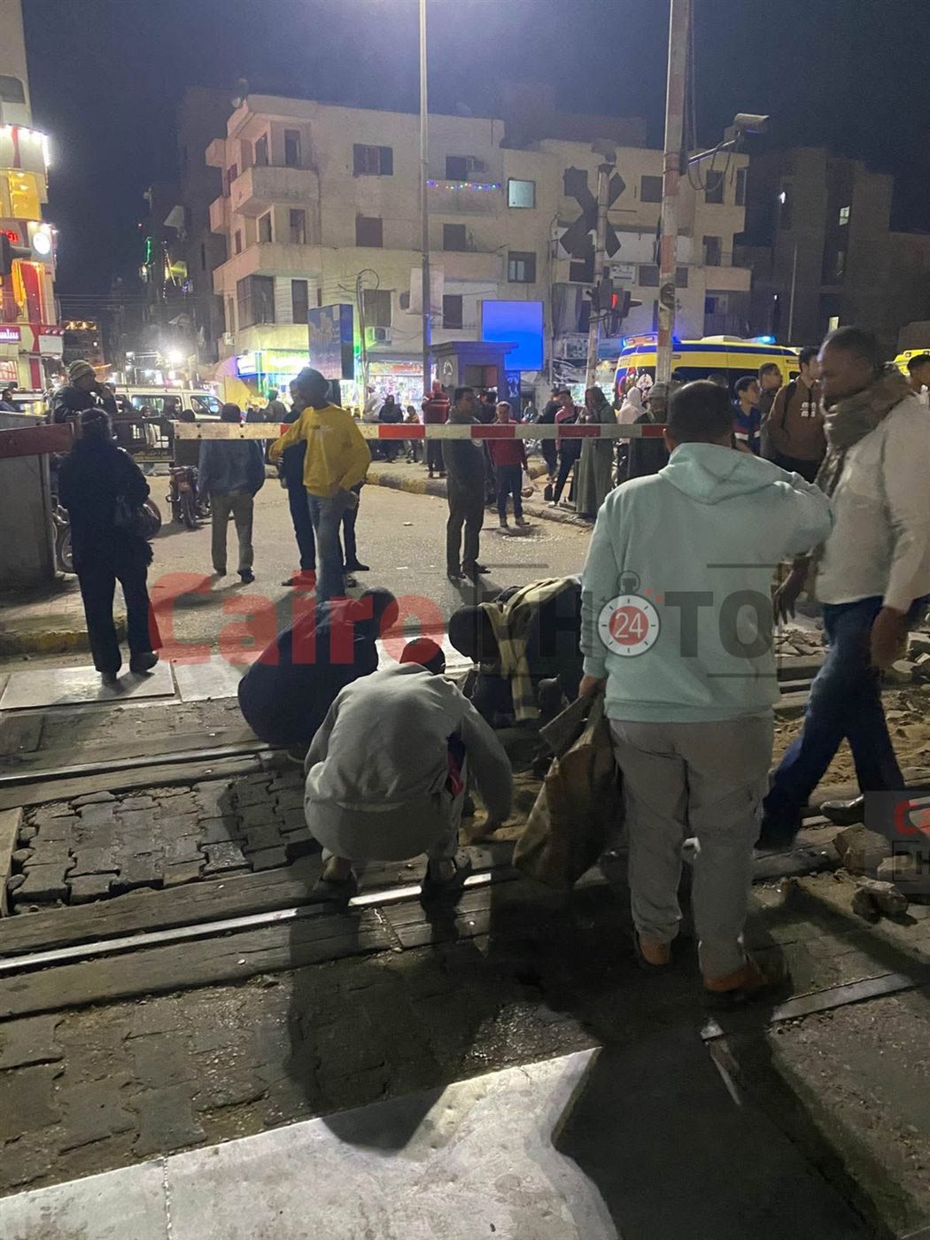 عودة حركة القطارات الي طبيعتها بالأقصر&nbsp;
