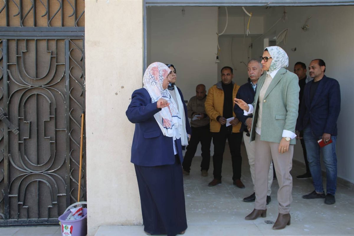 جانب من جولة محافظ الوادي الجديد