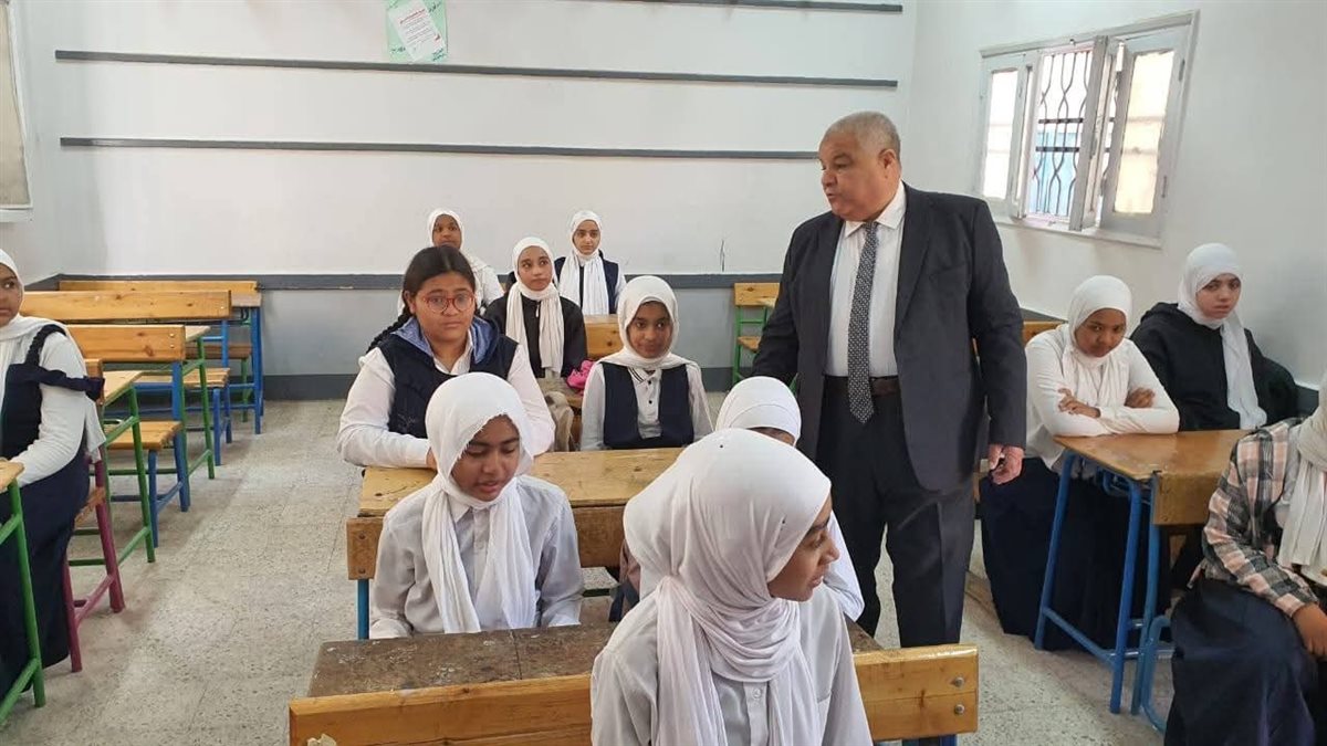 جولة وكيل وزارة التربية والتعليم بالأقصر&nbsp;