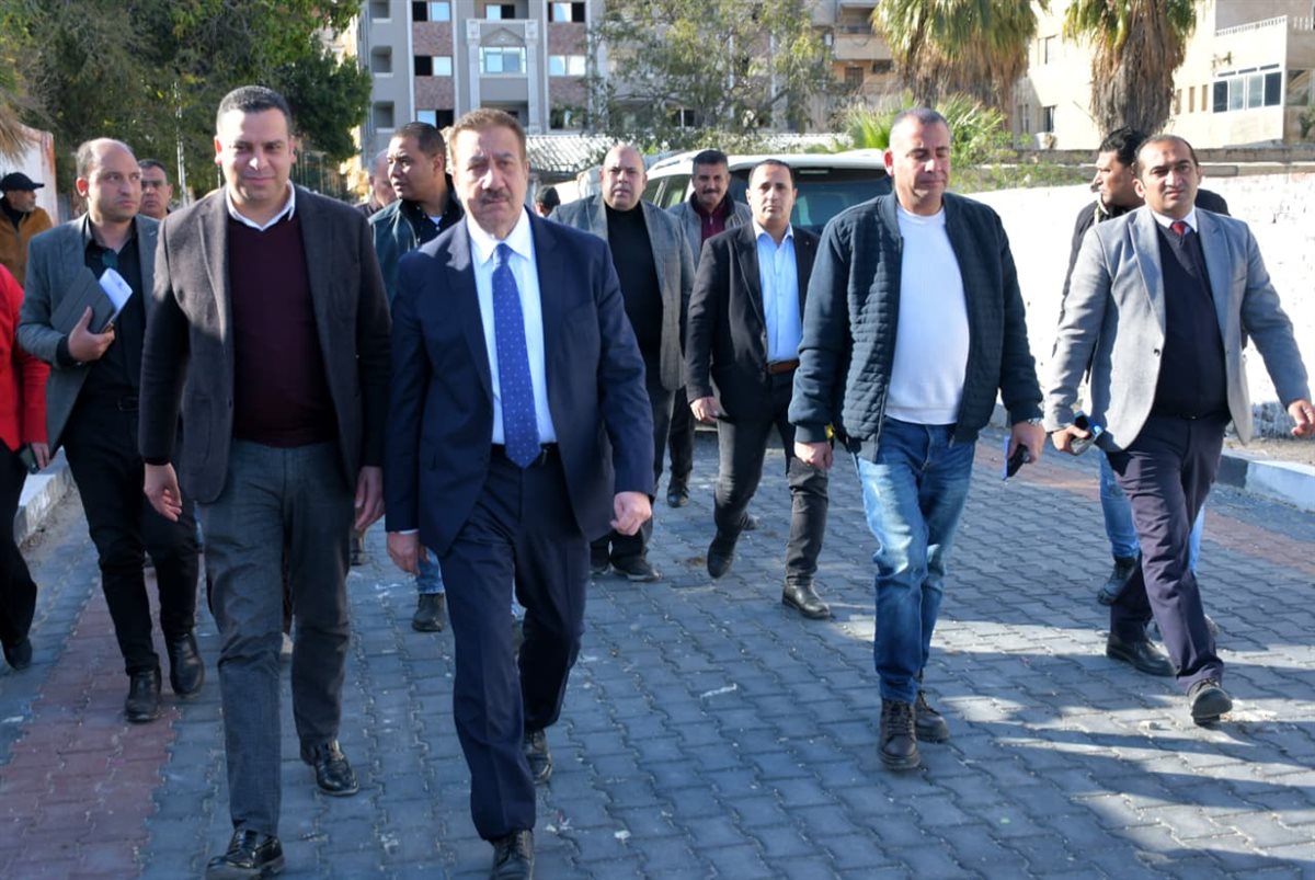محافظ بورسعيد يتفقد الفنار 