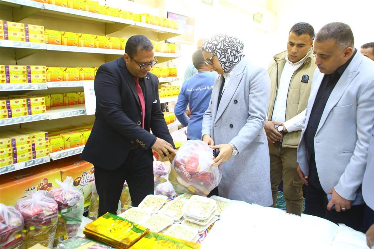 جانب من افتتاح منفذ اهلا رمضان