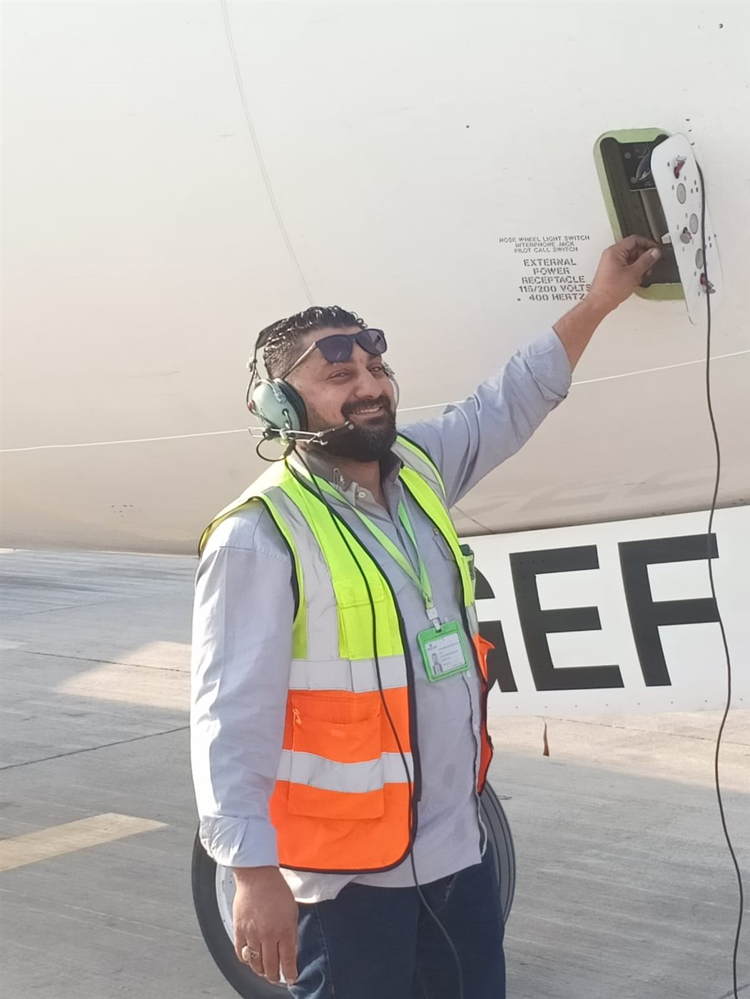 زوج ابنه رئيس شعبة الدواجن