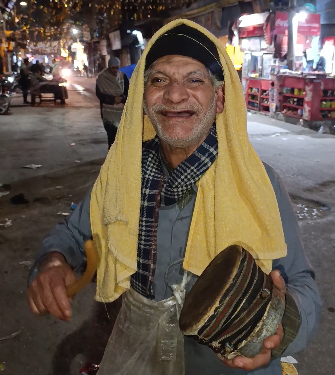 عم سنجاب اقدم مسحراتي بالمنيا&nbsp;