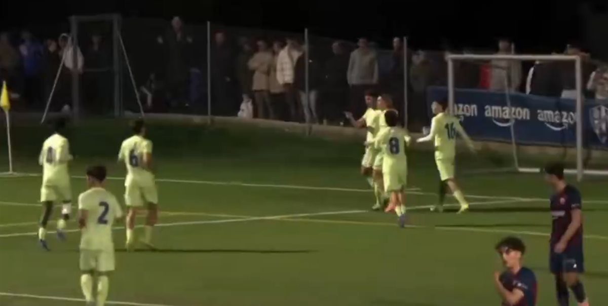 هدف حمزة عبد الكريم مع برشلونة للشباب