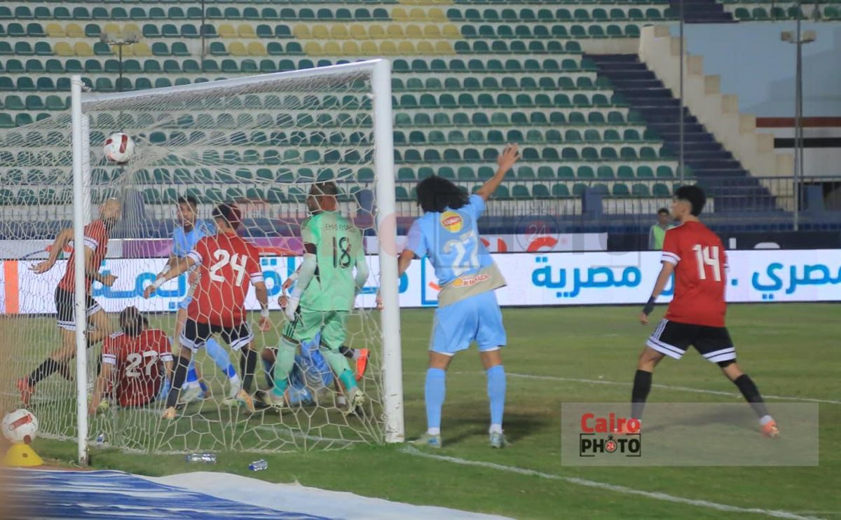 <strong>مباراة الأهلي وطلائع الجيش</strong>